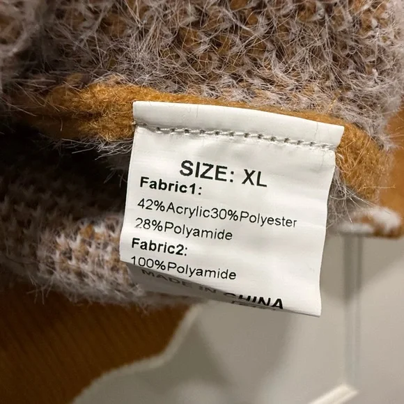 Floral Knit Sweater - Mustard and White - Picture 3 of 3